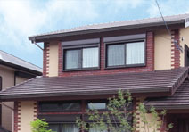 洋風赤レンガの家