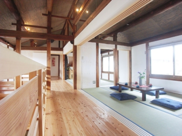 ２階１・アフター（劇的ビフォーアフター・隣家で食事する家）