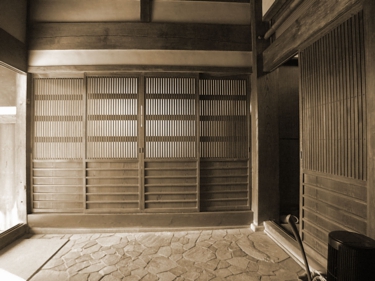 玄関・ビフォー