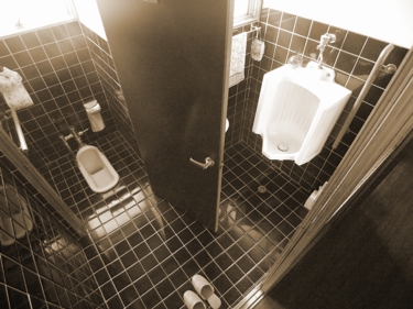 トイレ・ビフォー