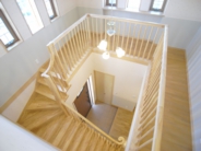 南欧風の家・らせん階段