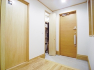 シンプルモダンの家・玄関