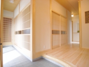 入母屋の家・玄関２